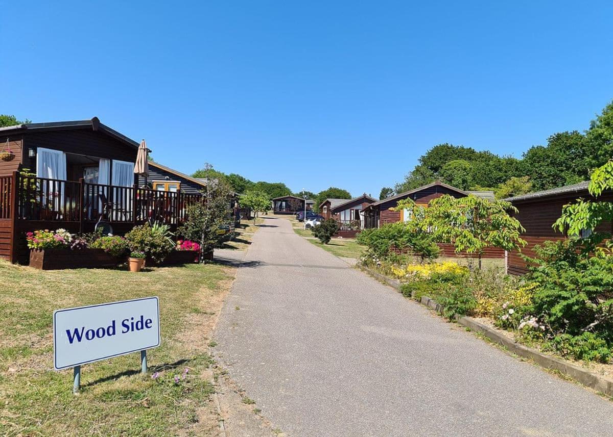 Shear Barn Holiday Park Hastings Exterior foto